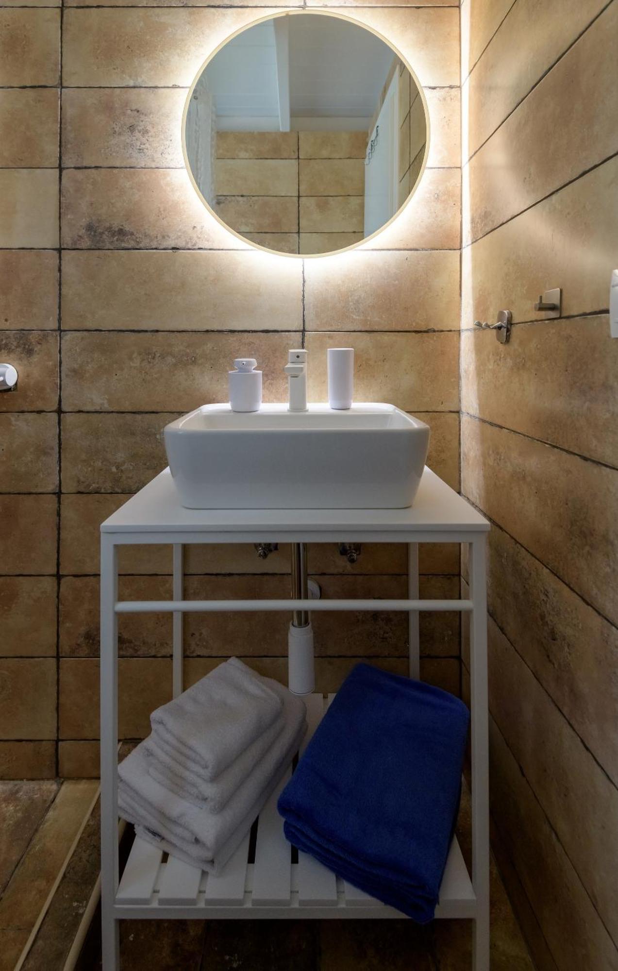 Asteria Pearl Villa 2 With Rooftop Jacuzzi Тигаки Экстерьер фото